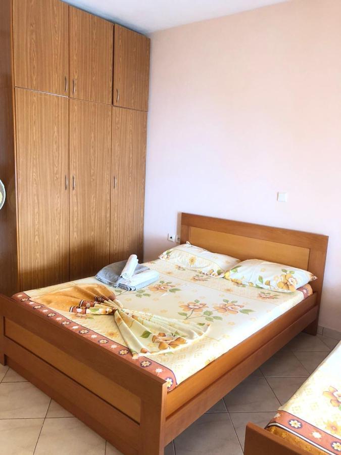 Lukovë Simona'S House 아파트 외부 사진