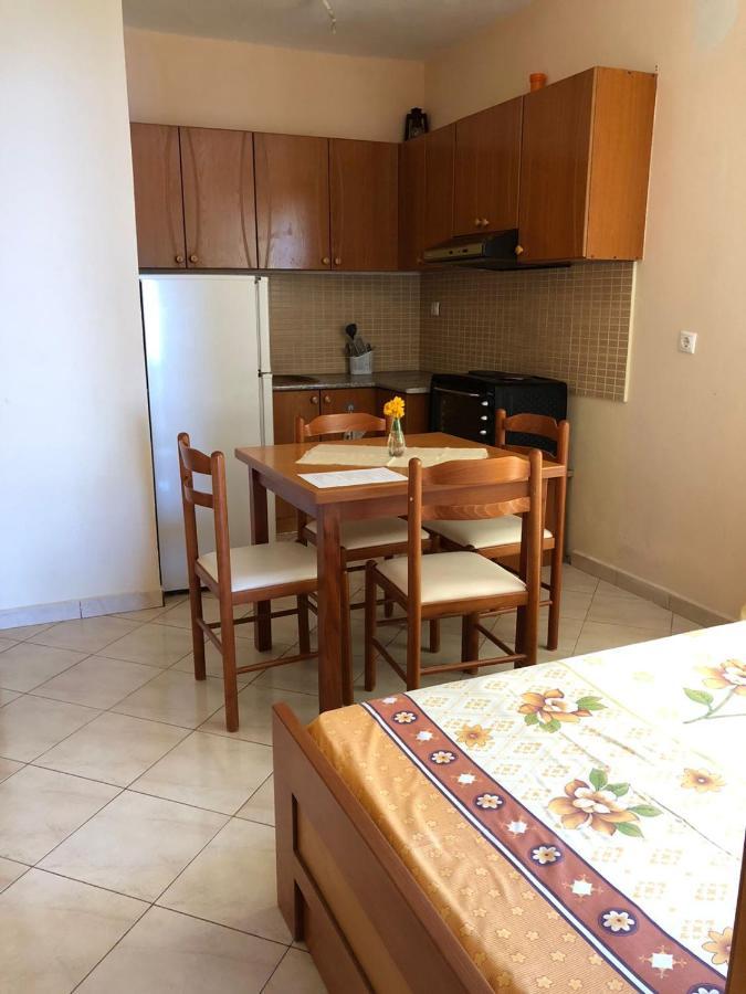 Lukovë Simona'S House 아파트 외부 사진